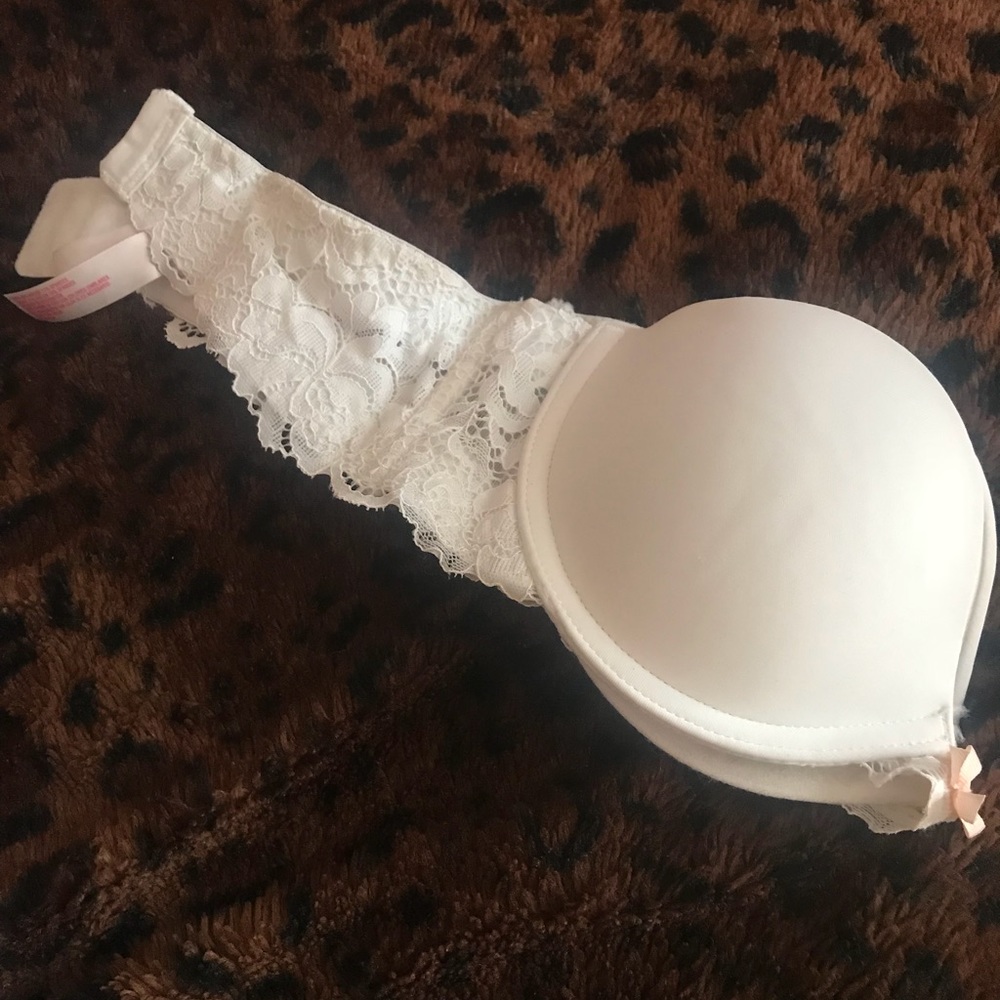 White Strapless Bra